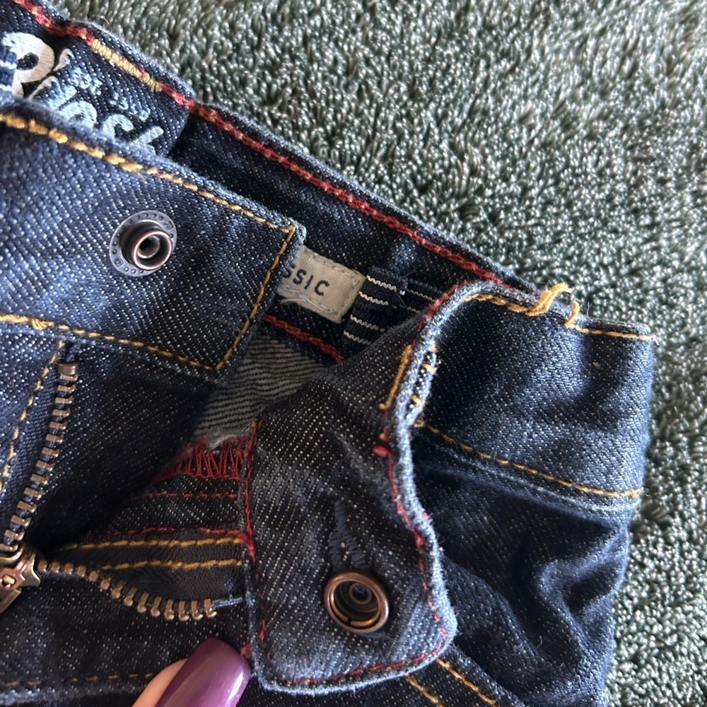 NWOT Toddler Dark Wash Relaxed-Fit Classic Jeans - Picture 6 of 7